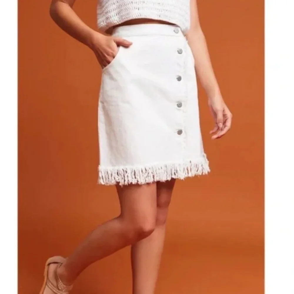 Pilcro Anthropologie Just-For-Us White Denim Button Front Fringe Skirt Size 8